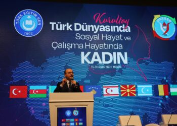 Töremizde ve İtikadımızda Kadın-Erkek Ayrımcılığı Yoktur.