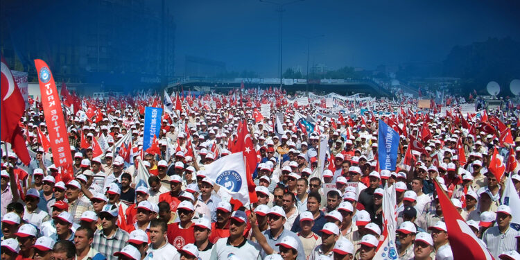 Eğitim Çalışanlarının Talep ve Sorunlarını, Hiçbir Zaman Sendikal Ve Siyasal Sömürü Mezesi Yapmadık, Yapmayacağız!