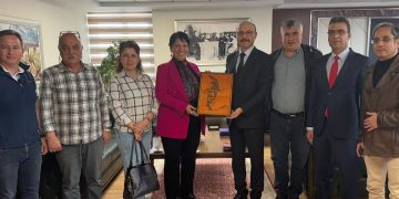 ULUS MESLEKİ VE TEKNİK ANADOLU LİSESİ KAPATILAMAZ!