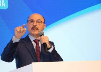 GENÇ ÖĞRETMENLERİMİZİN HAYALLERİYLE OYNANMASIN!