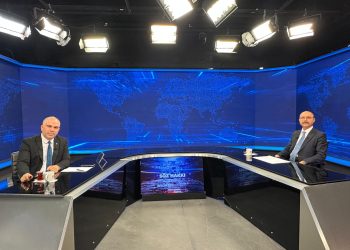 LİSE EĞİTİM SÜRESİNİN REVİZE EDİLMESİ SÜRECİ PAYDAŞLARIN GENİŞ KATILIMIYLA, UZLAŞI İÇİNDE VE YETERLİ ZAMAN AYRILARAK YÜRÜTÜLMELİDİR.