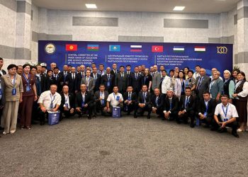 KIRGIZİSTAN CUMHURİYETİ EĞİTİM VE BİLİM ÇALIŞANLARI SENDİKASI’NIN 100. KURULUŞ YIL DÖNÜMÜNE KATILDIK!