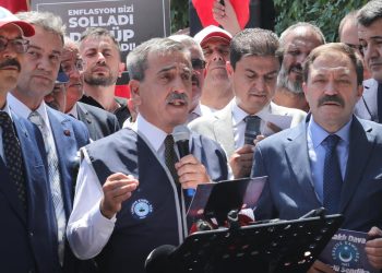 TOPLU SÖZLEŞME MASASI KISIR BİR DÖNGÜYE GİRMİŞTİR!