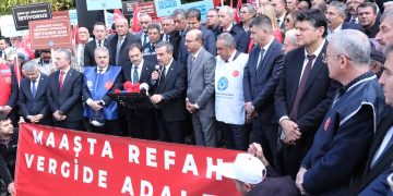 BÜTÇE GÖRÜŞMELERİ ÖNCESİNDE TBMM ÖNÜNDE EK ZAM VE REFAH PAYI İSTEDİK!