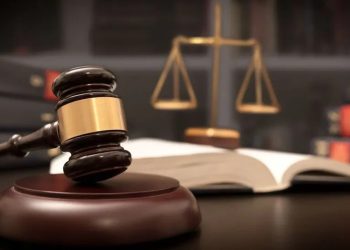 REKTÖRÜN KEYFİ GÖREVLENDİRMESİNE YARGI DUR DEDİ